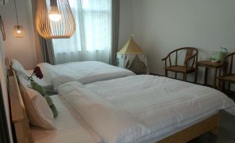 Lijia Xiaoyuan Homestay (Zhelinzhen Branch)