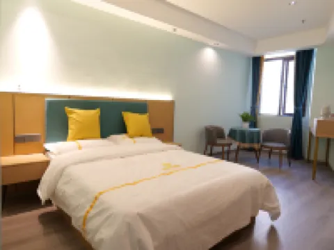 Nyima Haoyuan Grand Hotel Hotels in Nyima