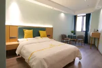 Nyima Haoyuan Grand Hotel Hotel di Kaunti Nyima