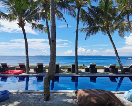 ラ シェブレリ リゾート & スパ バタンガスのホテル