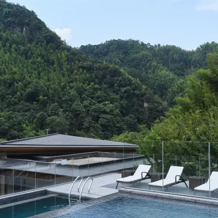 MingYueChuan·Infully Yunsu Hot Spring Hote