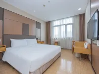 JI Hotel (Shanghai Caohejing Hongmei Road Subway Station) Hotels near Caohejing