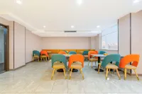 Gumai Hotel (Shenyang Youth Park Metro Station · Caitai Night Market Branch)