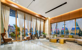 NP Light Luxury E-sports Hotel (Dali Neighborhood Plaza)