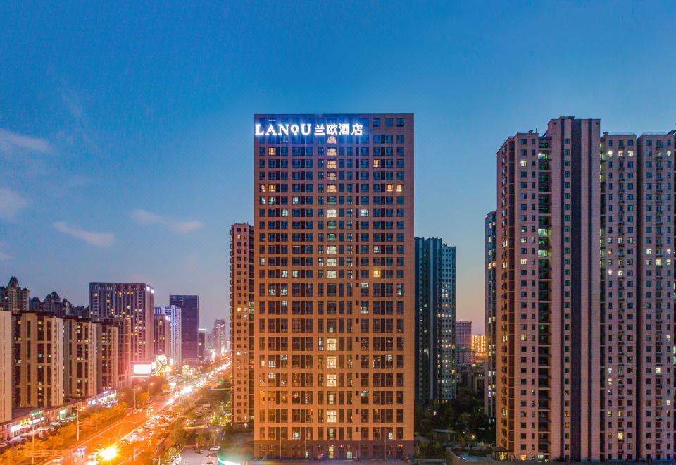 兰欧国际酒店（临沂鲁商中心万达广场店）外景图