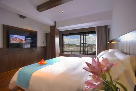 Yongxu Shanshuilou Inn (Lijiang Ancient City Sifang Street)