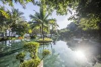 Hon Tam Resort (formerly MerPerle Hon Tam Resort) - Pools