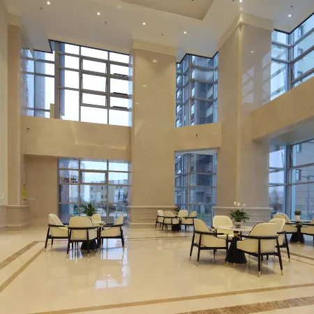 Vienna International Hotel (Yishui Kaixian International)