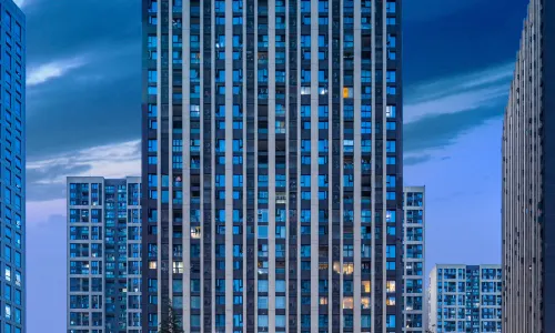 Hongyan Holiday Riverview Hotel (Chongqing Jiefangbei Hongyadong Branch)