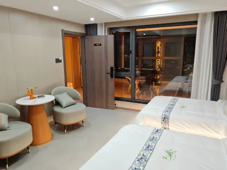 Lanyuan Homestay Отели в г. Гуанде