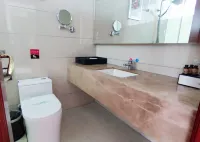 Zhenkang Loisse International Hotel Hotels in Zhenkang County