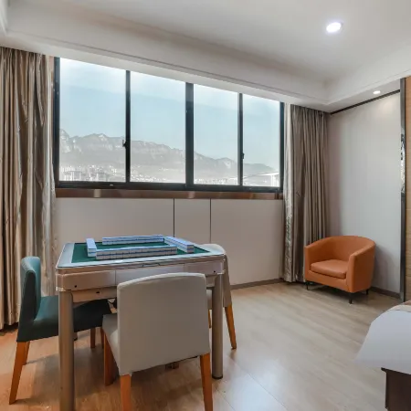 Grand Hyatt Oriental (Tongren Sinan Branch)