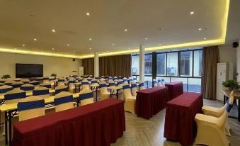 Guiyuan Homestay (Zhaoqing Qixingyan Xinghu Scenic Area Branch)