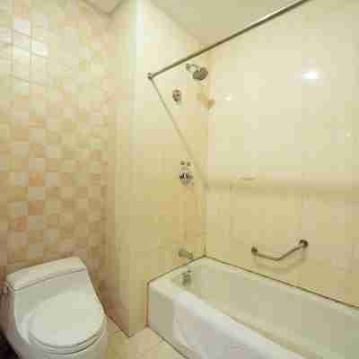 Moon Bay Seascape Hotel Rooms