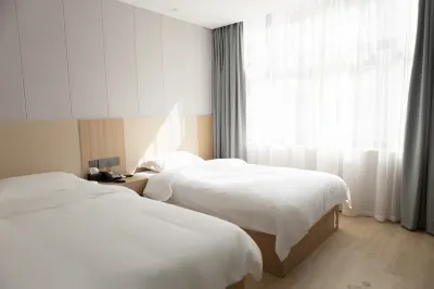 Junyi Hotel (Hekou District Government Haining Road)