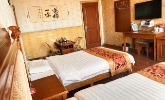 Zhuolu County Hualin Hotel