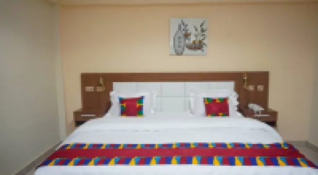 Rhogem Hotel