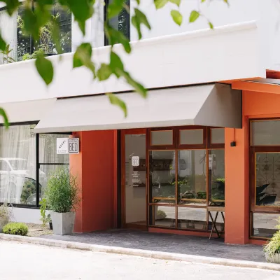 Chotana Bed Hotels near CrossFit Chiang Mai / CFCNX