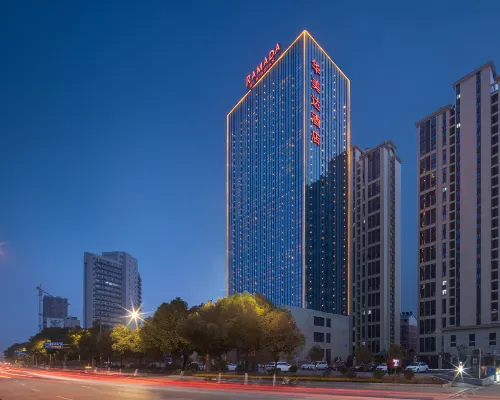 Huangshi Wanda Plaza Ramada by Wyndham Hotels in Huangshi