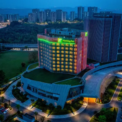 Holiday Inn CHONGQING DATA VALLEY by IHG Hotel berhampiran Kuil Chongyan