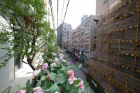 Golden Eight Immortals Hotel - 2-Star