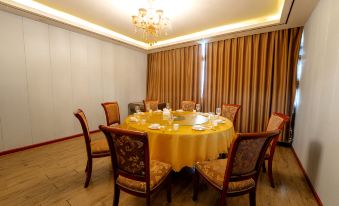 Shigatse Aisi Lijia Hotel (Shenli Times Square)