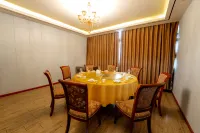 Shigatse Enjoy Eslite Rich Oxygen Hotel (Shenli Times Square Branch)