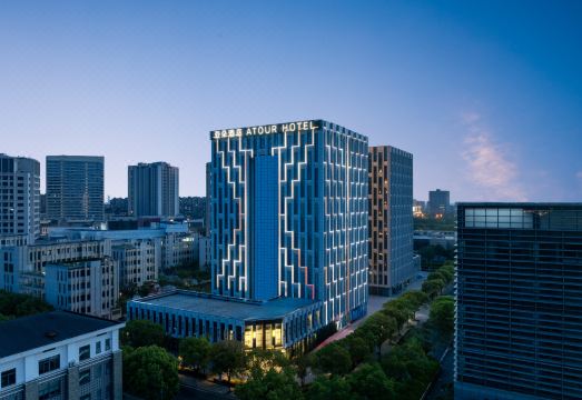 4. 아투어 호텔 상..