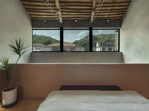 Shicang Storage B&B