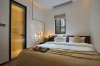Gulangyu Four Seasons Flower Hotel (Sanqiutian Wharf) - Inns