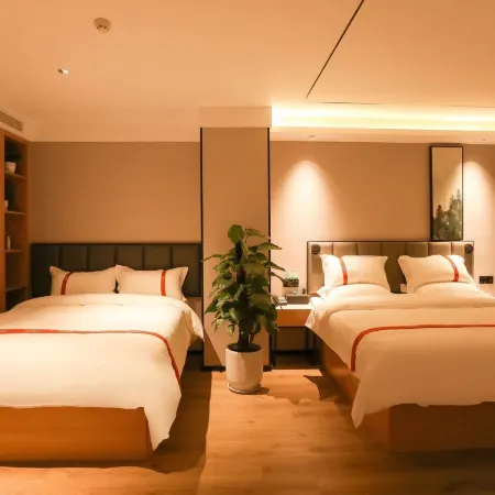 Shell Hotel (Zhoukou Xihua Chuangshi Cultural Plaza)