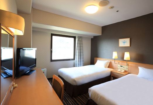 도쿠시마 역 주변