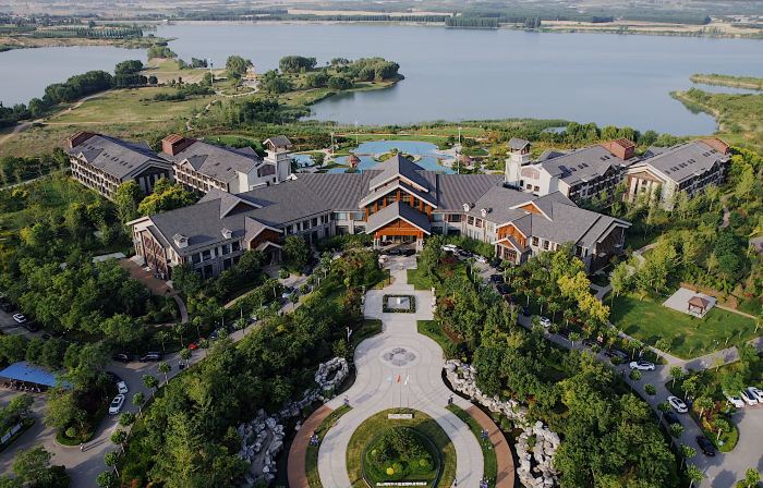 Aer Kadiya International Holiday Hotel