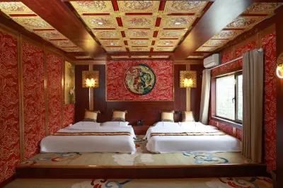 Jiabai Jiabai Photography Theme Hotel Hotels near Sleeples Stwon