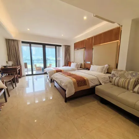 Enping Panhu Villa