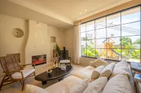 Weizhou Island Mountain and Sea Villa (Dishui Danping Store)
