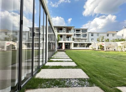 Dongjia Xishe Homestay