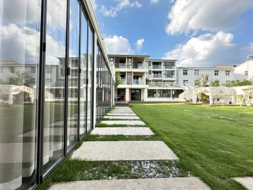 Dongjia Xishe Homestay - Mountain view