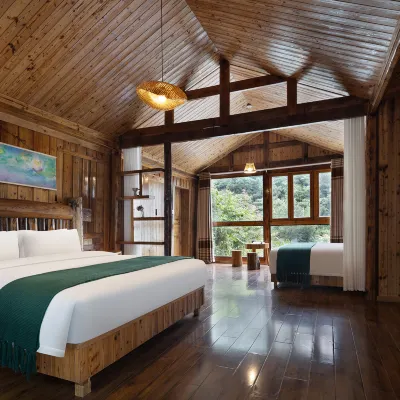 ASTRIA | Moruo Qixin Mountain House (Zhangjiajie National Forest Park West Gate) Hotels near Yangjiajie