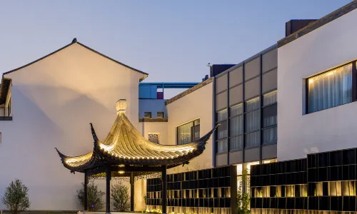 蘇州北寺塔桃花塢大通りアトゥールホテル