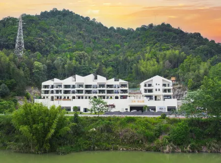 Beike Lanshanju Отели в г. Шанъю