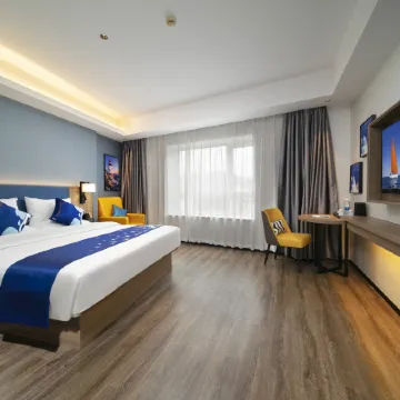 Yeste Hotel (Cenxi Sports Center)