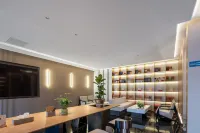 IKE HOTEL - Gym