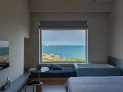 Pingtan Yezaishanhai B&B (Junshan Branch) Hotels near Xianrenjing