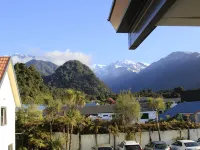 Bella Vista Motel Franz Josef Glacier Hotel di Franz Josef