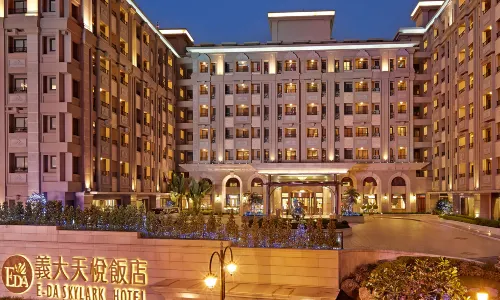 E-Da Skylark Hotel