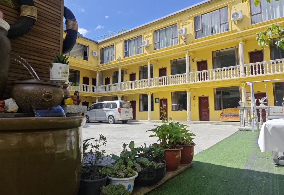 hotel overview picture