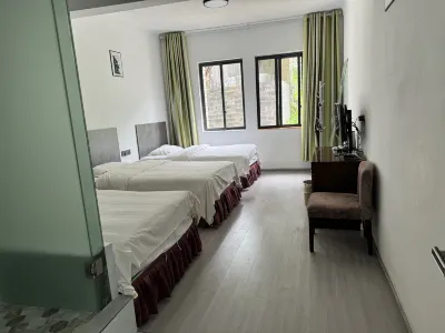 Liupanshui Yizhi Homestay Hotels near Baiche River Ecotourism Scenic Area