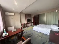 Ruijin Jinhong Hotel Hotel dekat Long March Starting Place