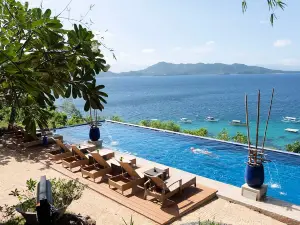 Vivere Azure Resort